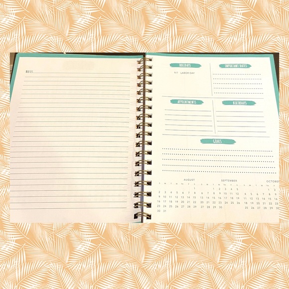 Planner Weekly & Monthly 2020-2021 - Picture 5 of 15